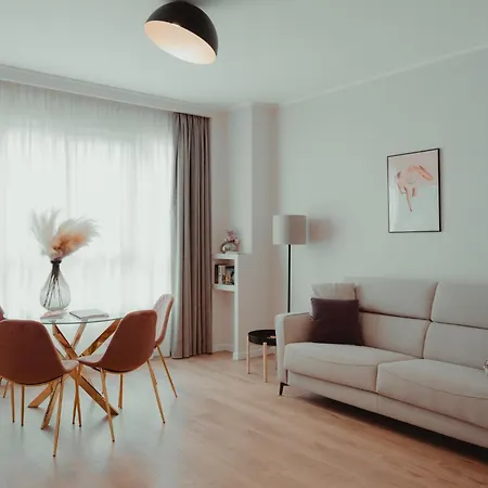 Bloom Apartment 35-3